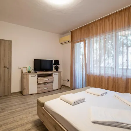 Black Sea Spacious 3br By Flat Manаger *