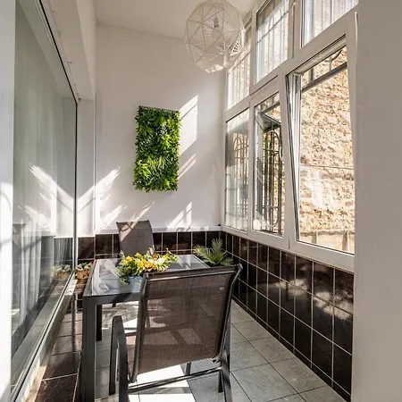 Black Sea Spacious 3br By Flat Manаger Daire *