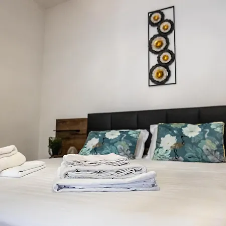 Black Sea Spacious 3br By Flat Manаger Lejlighed *