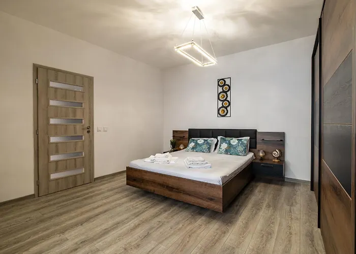 Black Sea Spacious 3br By Flat Manаger 아파트 *